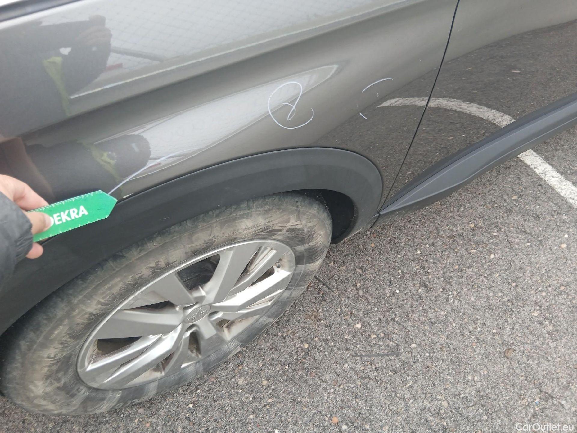  Peugeot  3008 PEUGEOT  / 2020 / 5P / todoterreno 1.5 BlueHDi 96kW (130CV) S&S Active Pack (AC3) #19