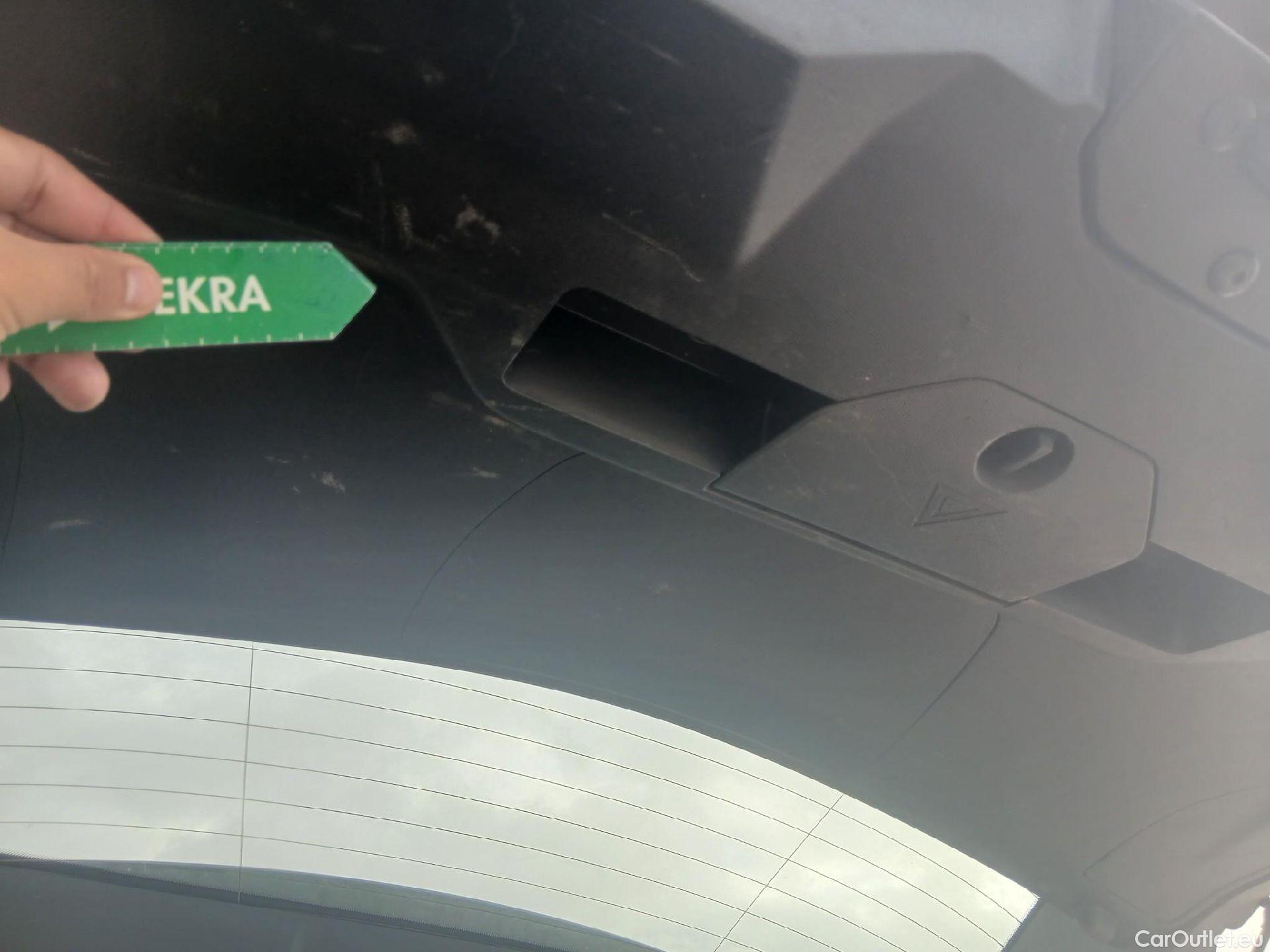  Peugeot  3008 PEUGEOT  / 2020 / 5P / todoterreno 1.5 BlueHDi 96kW (130CV) S&S Active Pack (AC3) #1