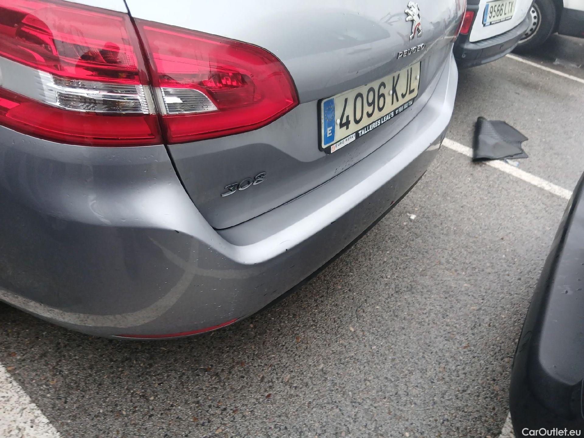  Peugeot  308 PEUGEOT  5P 2G FAMILIAR SW Business Line BlueHDi 73KW (100CV) #19