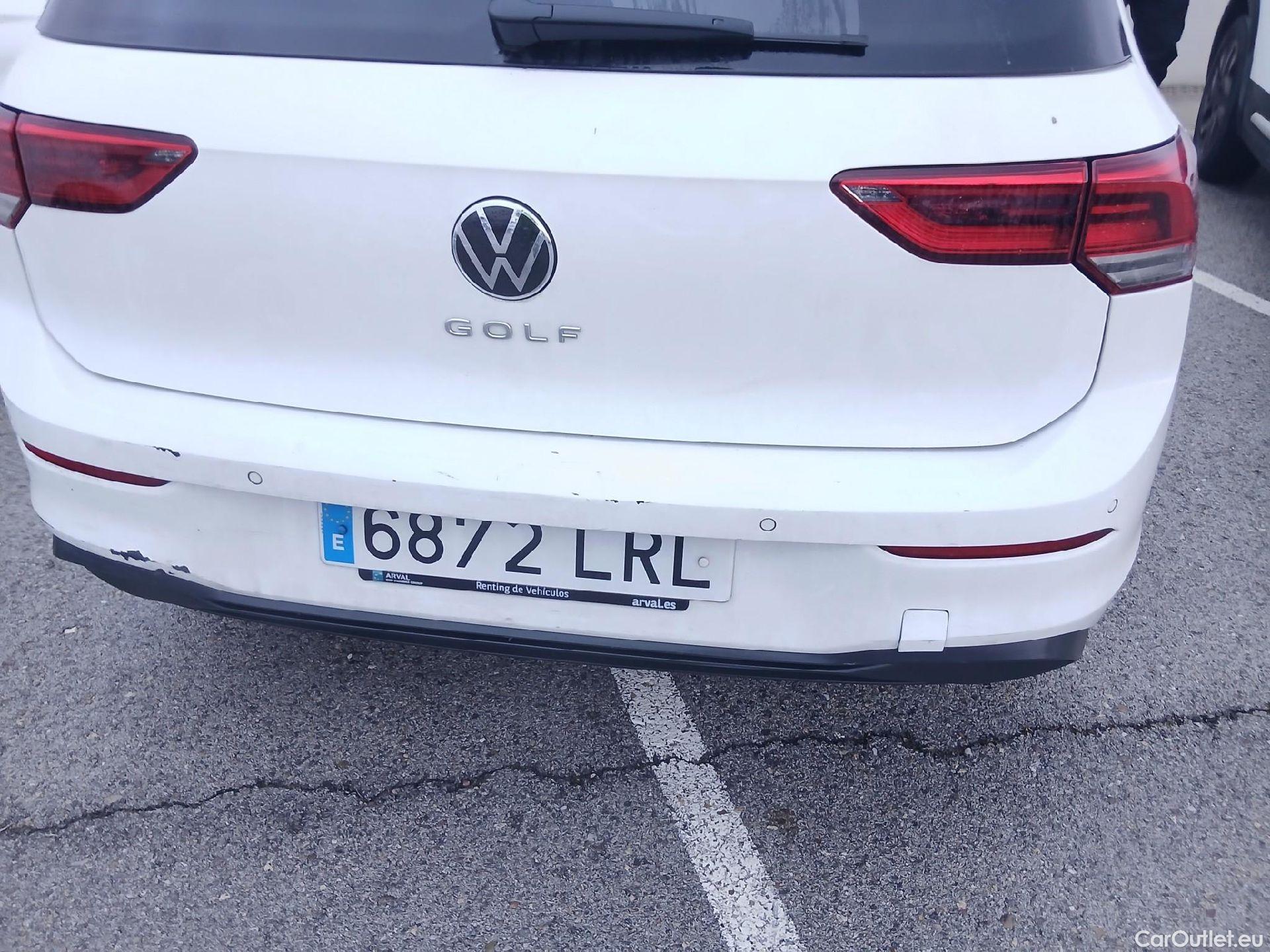  Volkswagen  Golf  VOLKSWAGEN / 2020 / 5P / berlina con portón Life 2.0 TDI 85kW (115CV) #23