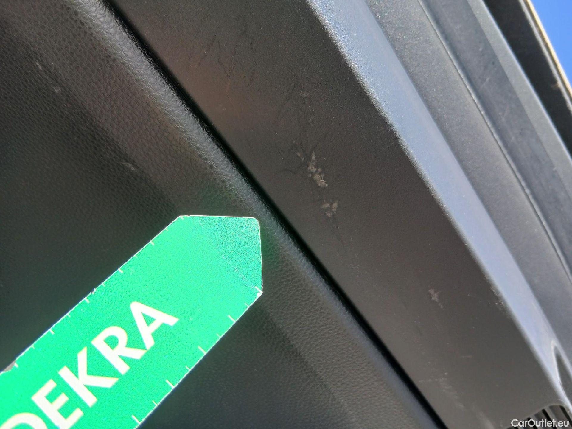  Toyota  Corolla TOYOTA  / 2019 / 5P / familiar 1.8 125H BUSINESS E-CVT TOU SPORT #15