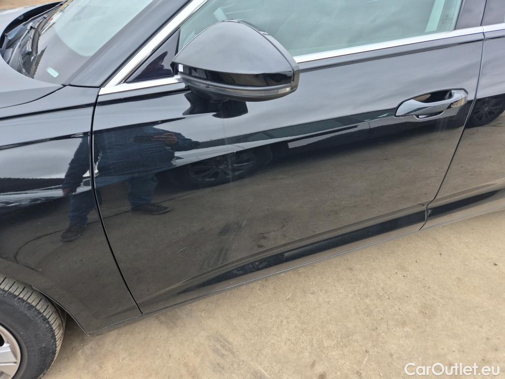  Audi  A6 AUDI  / 2018 / 4P / sedán Sport 45 TFSI quattro-ultra #14