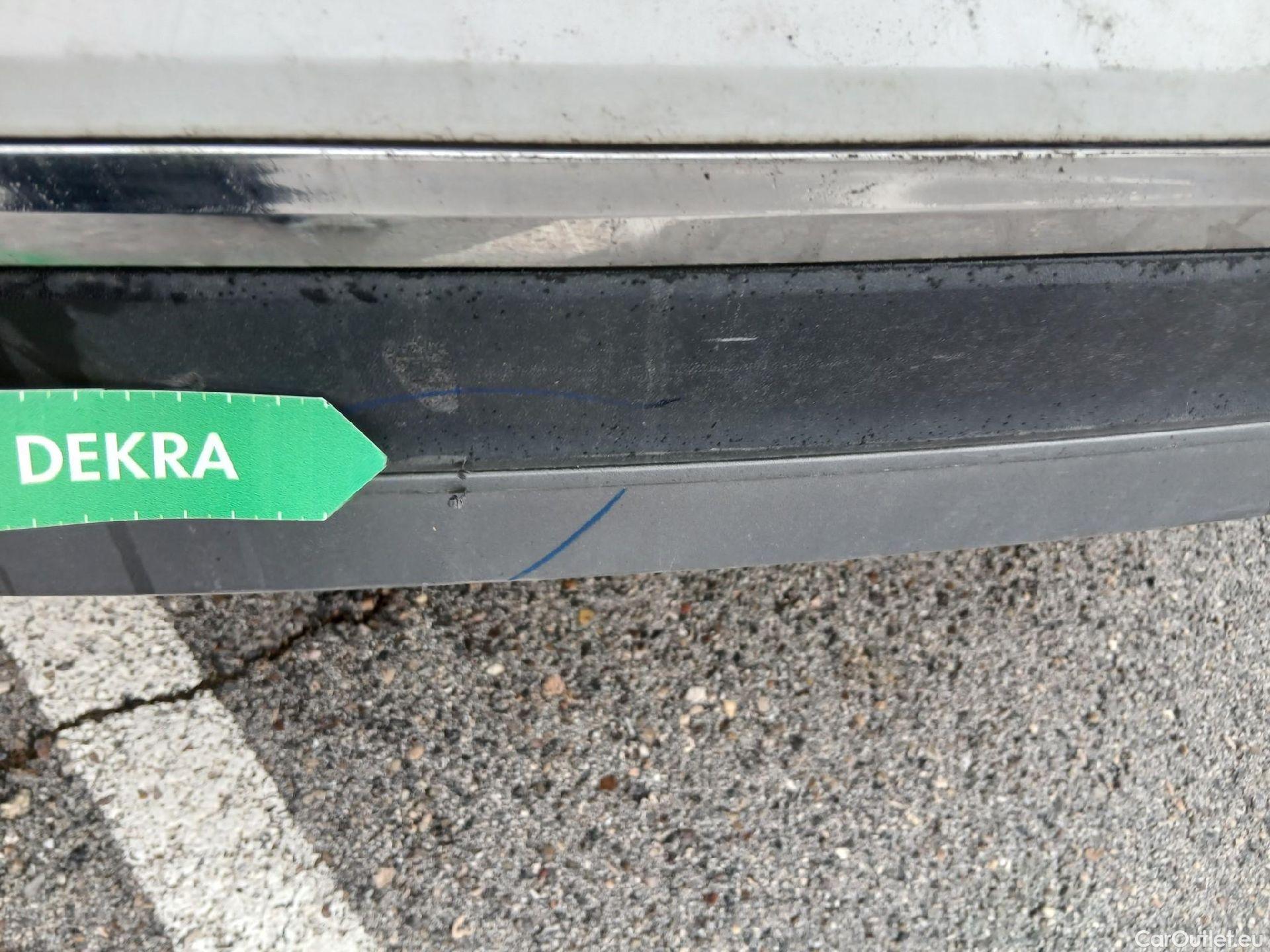  Volkswagen  Tiguan VOLKSWAGEN  / 2016 / 5P / todoterreno Sport 2.0 TDI 110kW (150CV) DSG #18