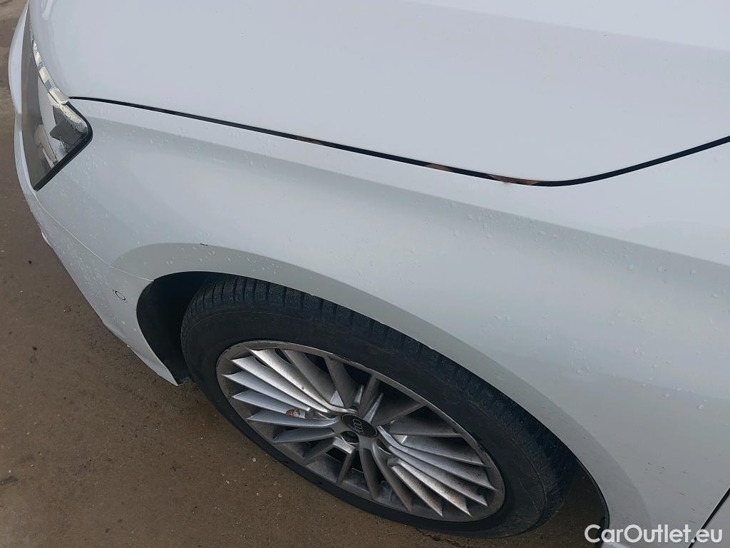  Audi  A3 AUDI  / 2020 / 5P / berlina con portón Sportback Advanced 30 TFSI 81kW Stron MildHybrid #22