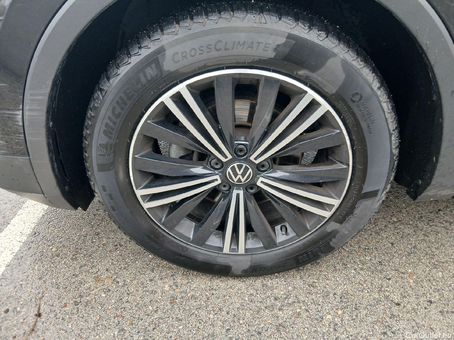  Volkswagen  Tiguan VOLKSWAGEN  / 2020 / 5P / todoterreno Life 2.0 TDI 110kW (150CV) DSG (AC2) #10