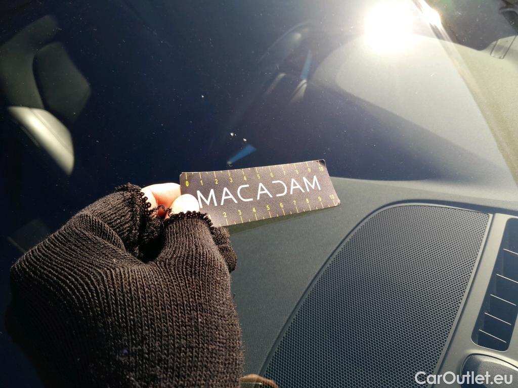  Volvo  XC 40 VOLVO XC40 / 2017 / 5P / todoterreno 1.5 T4 Twin Recharge R-Design Auto #8