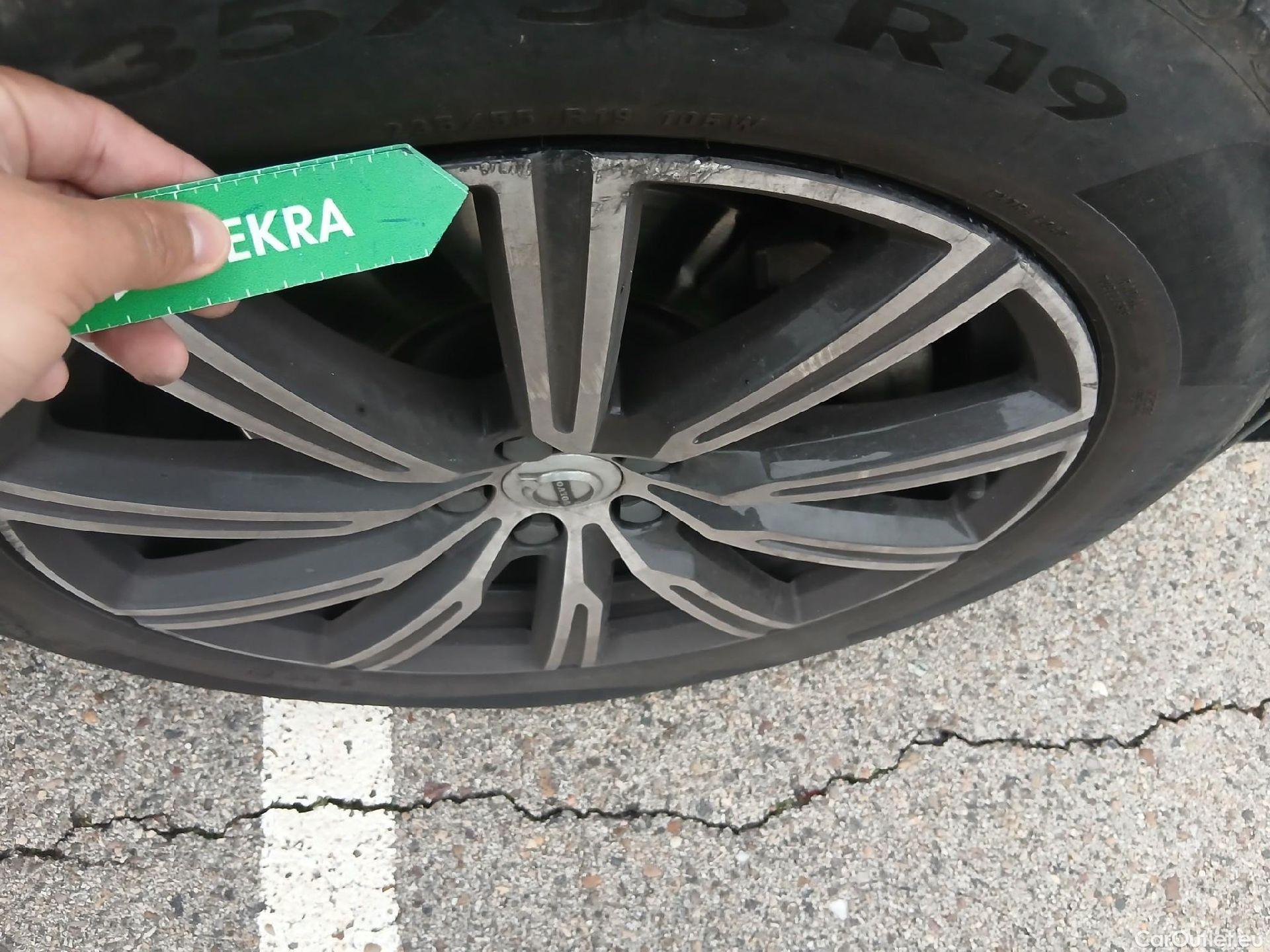  Volvo  XC60 VOLVO  / 2017 / 5P / todoterreno 2.0 T6 AWD Recharge Inscription Auto #42