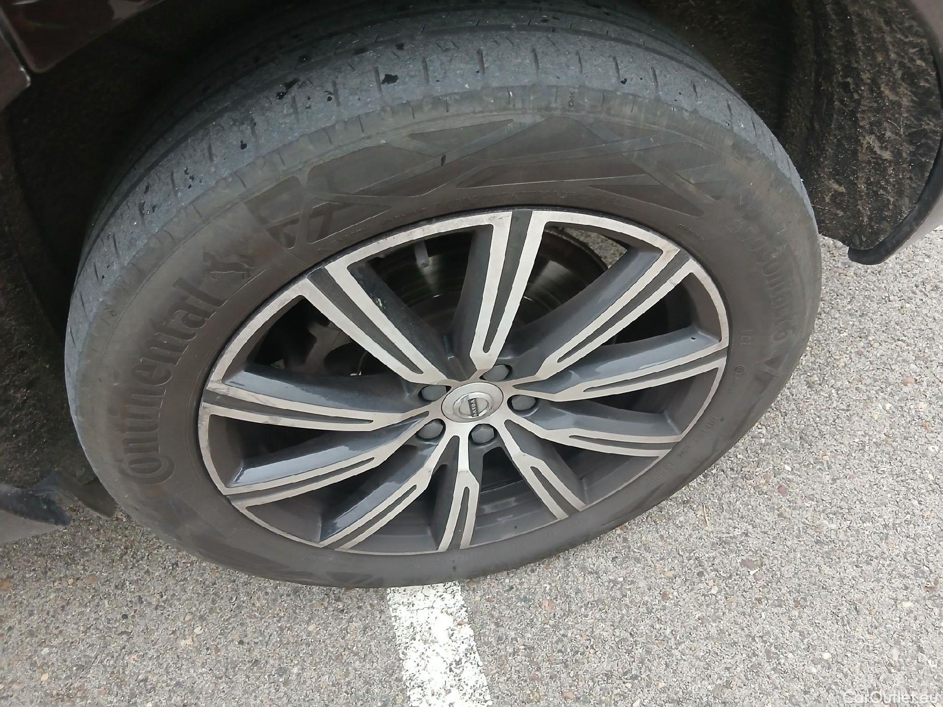  Volvo  XC60 VOLVO  / 2017 / 5P / todoterreno 2.0 T6 AWD Recharge Inscription Auto #24