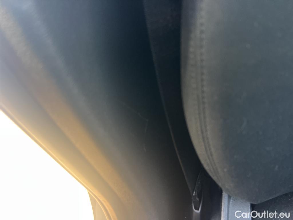  Bmw  X1 BMW  sDrive18i #22