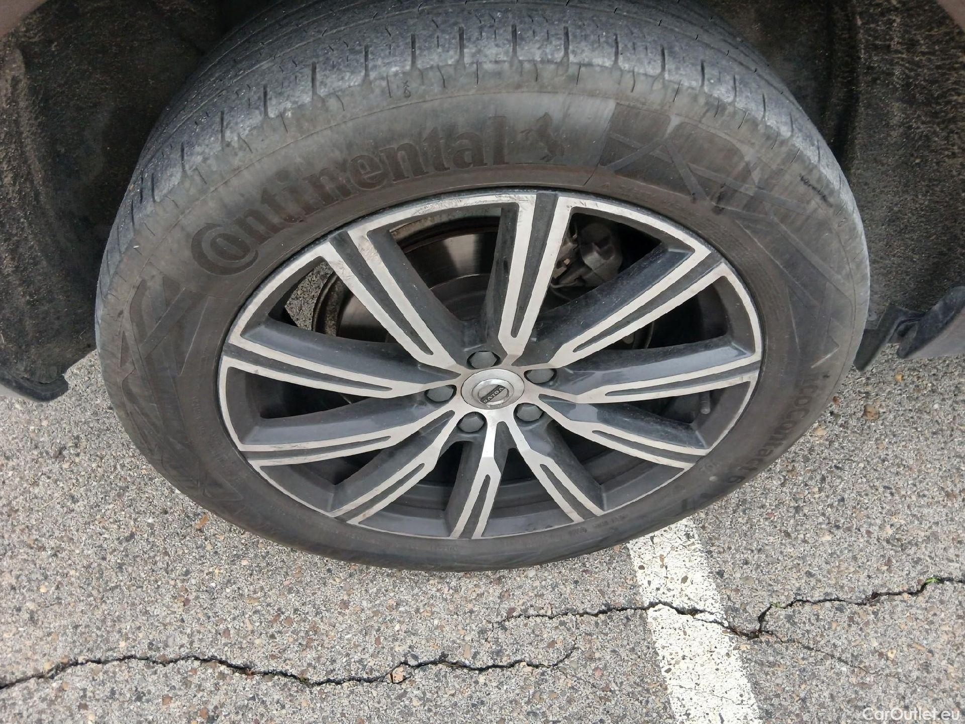  Volvo  XC60 VOLVO  / 2017 / 5P / todoterreno 2.0 T6 AWD Recharge Inscription Auto #38