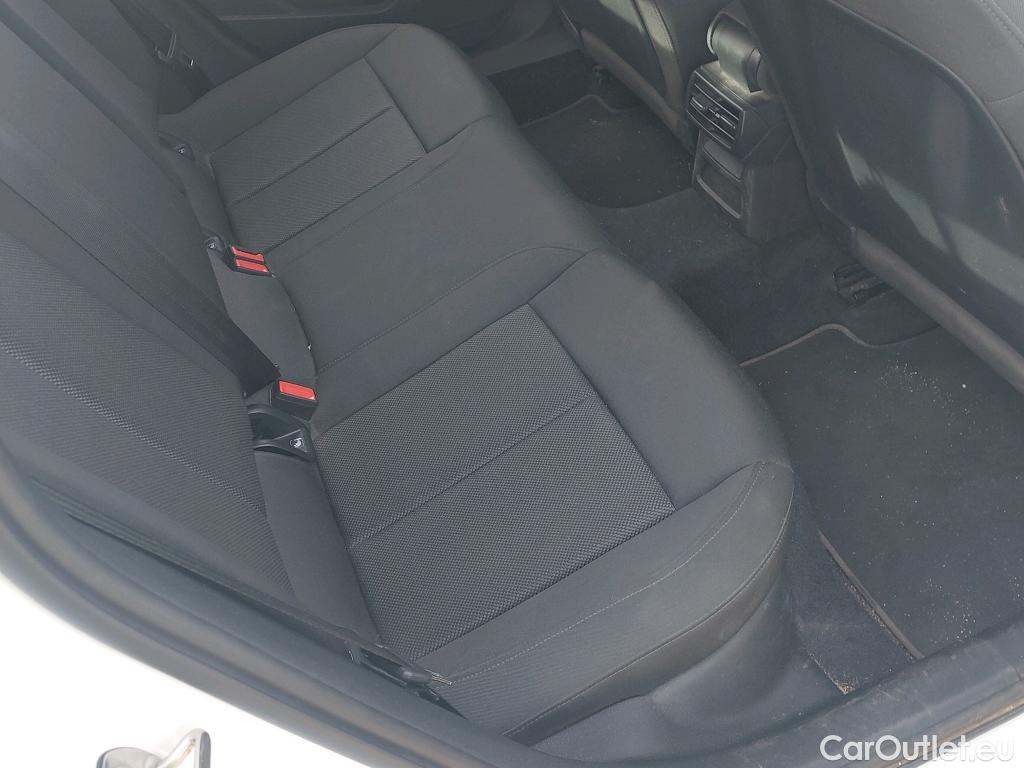  Audi  A3 AUDI  / 2020 / 5P / berlina con portón Sportback Advanced 30 TFSI 81kW Stron MildHybrid #16