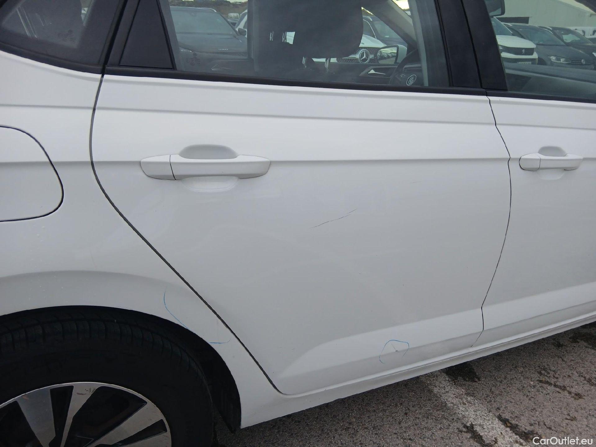  Volkswagen  Polo VOLKSWAGEN  / 2017 / 5P / berlina con portón Advance 1.0 TSI 70kW (95CV) #27