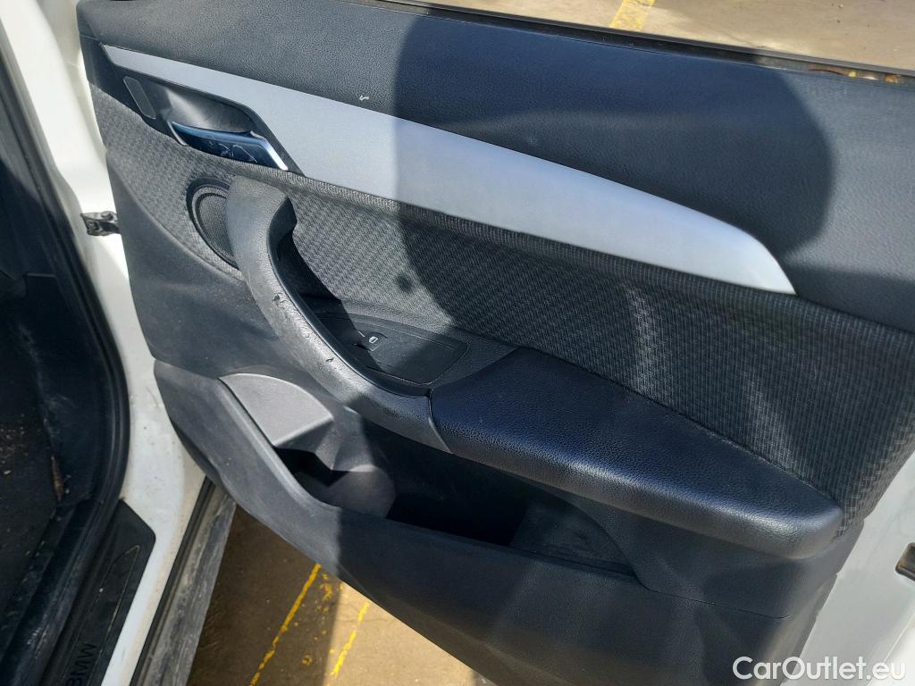  Bmw  X1 BMW  / 2015 / 5P / todoterreno sDrive18d #1