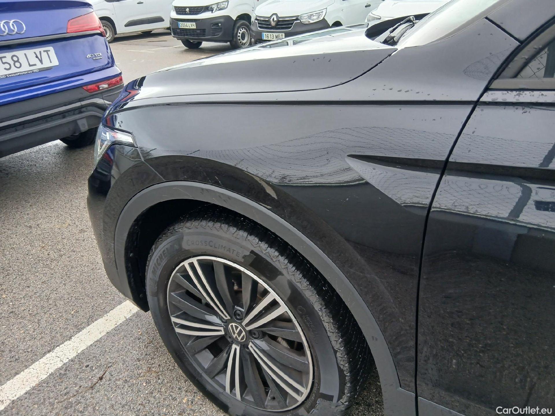  Volkswagen  Tiguan VOLKSWAGEN  / 2020 / 5P / todoterreno Life 2.0 TDI 110kW (150CV) DSG (AC2) #12