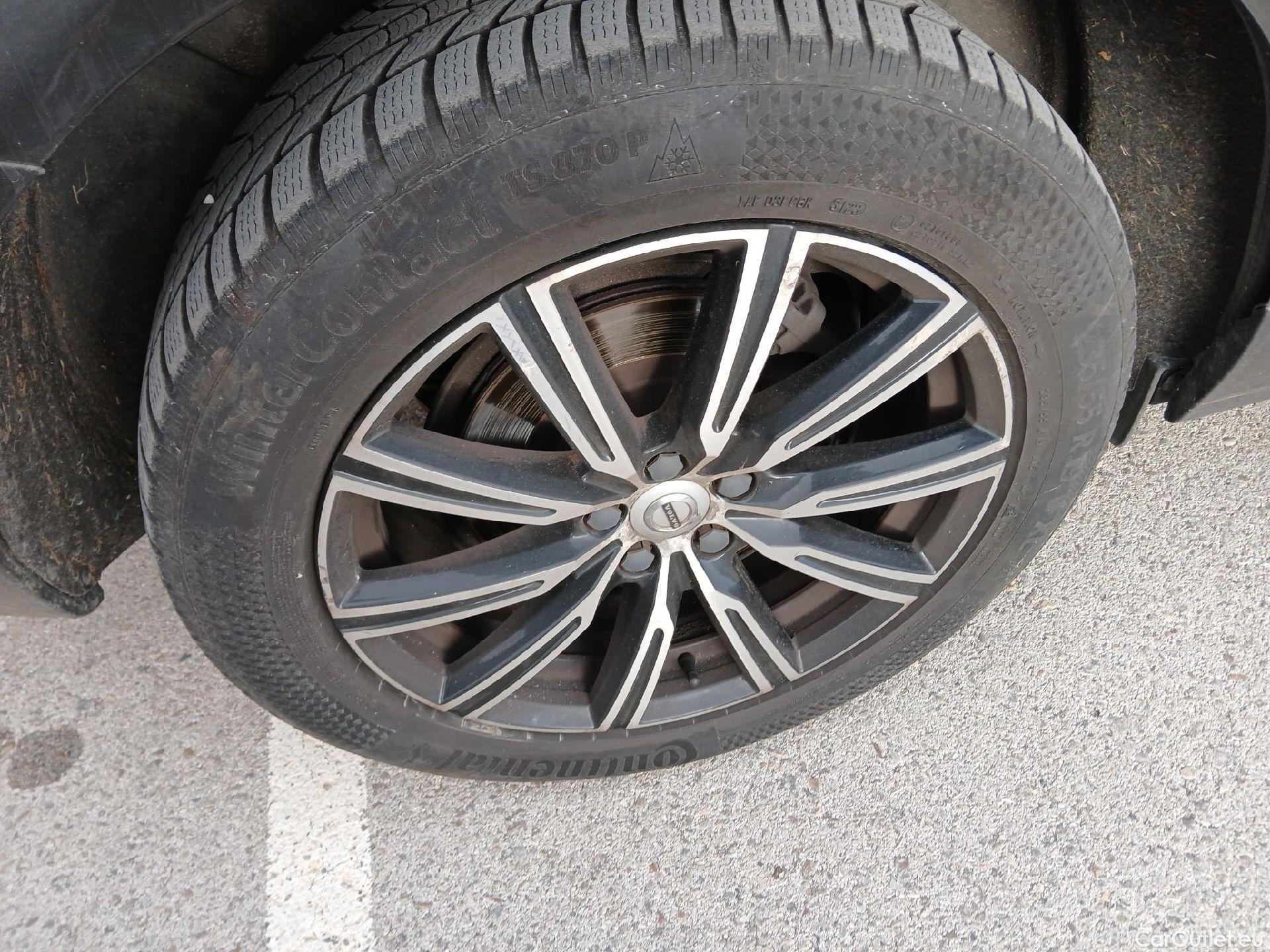  Volvo  XC60 VOLVO  / 2017 / 5P / todoterreno 2.0 B4 D4 AWD Inscription Auto #21