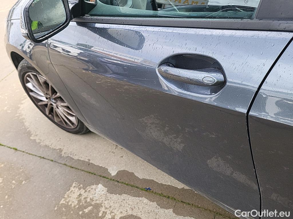  Bmw  Serie 1 BMW  / 2019 / 5P / berlina con portón 118i #5