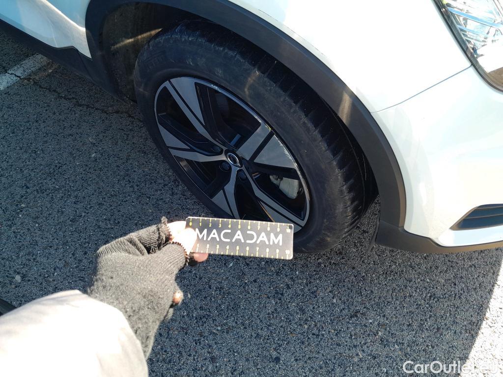  Volvo  XC 40 VOLVO XC40 / 2017 / 5P / todoterreno 1.5 T4 Twin Recharge R-Design Auto #3