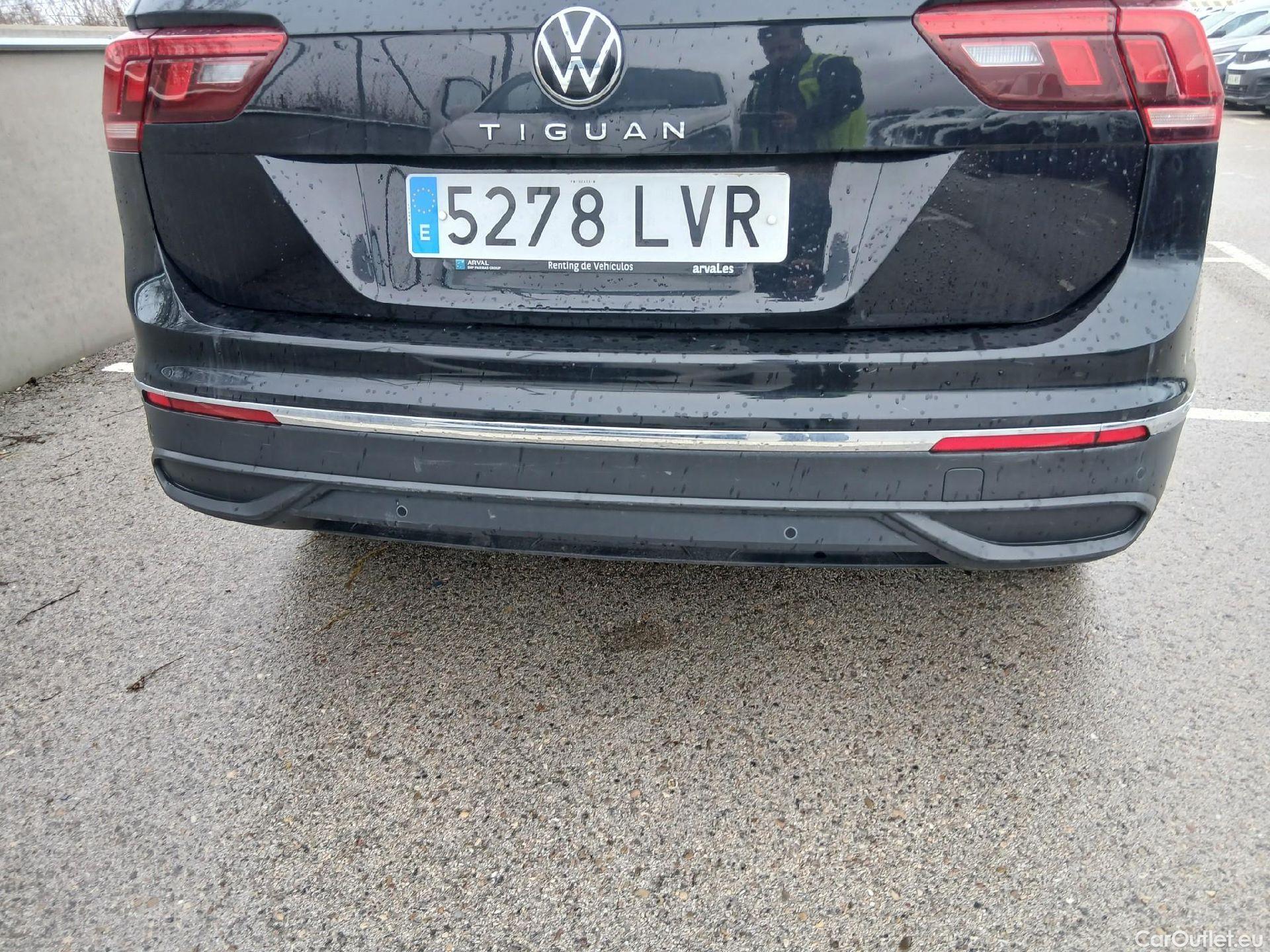  Volkswagen  Tiguan VOLKSWAGEN  / 2020 / 5P / todoterreno Life 2.0 TDI 110kW (150CV) DSG (AC2) #21