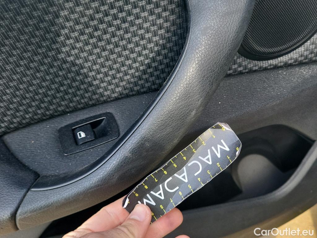  Bmw  X1 BMW  / 2015 / 5P / todoterreno sDrive18d #48