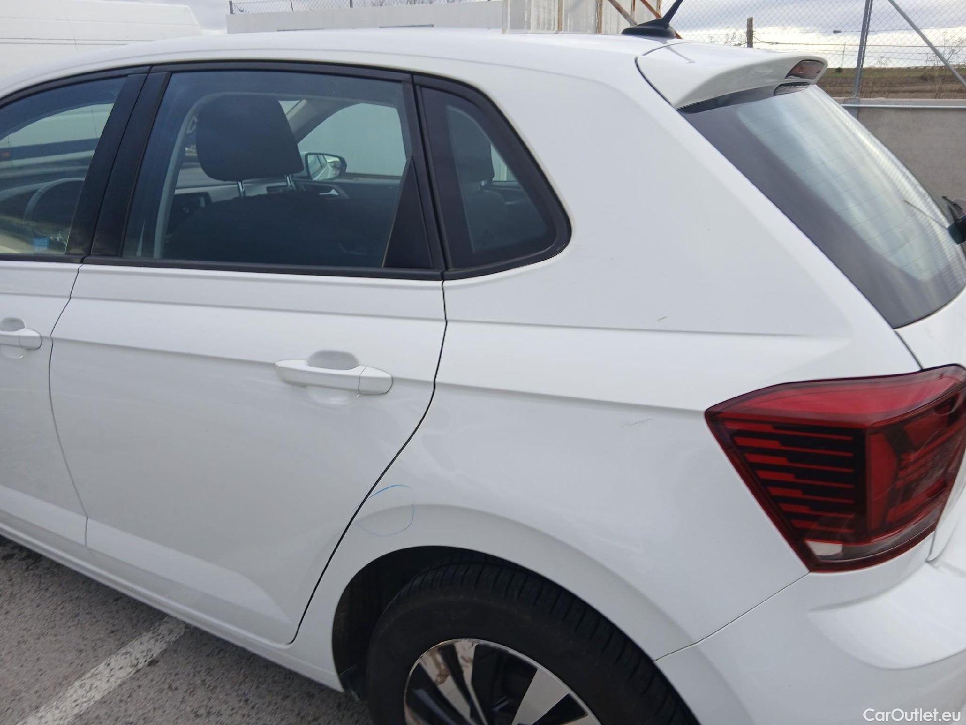  Volkswagen  Polo VOLKSWAGEN  / 2017 / 5P / berlina con portón Advance 1.0 TSI 70kW (95CV) #13