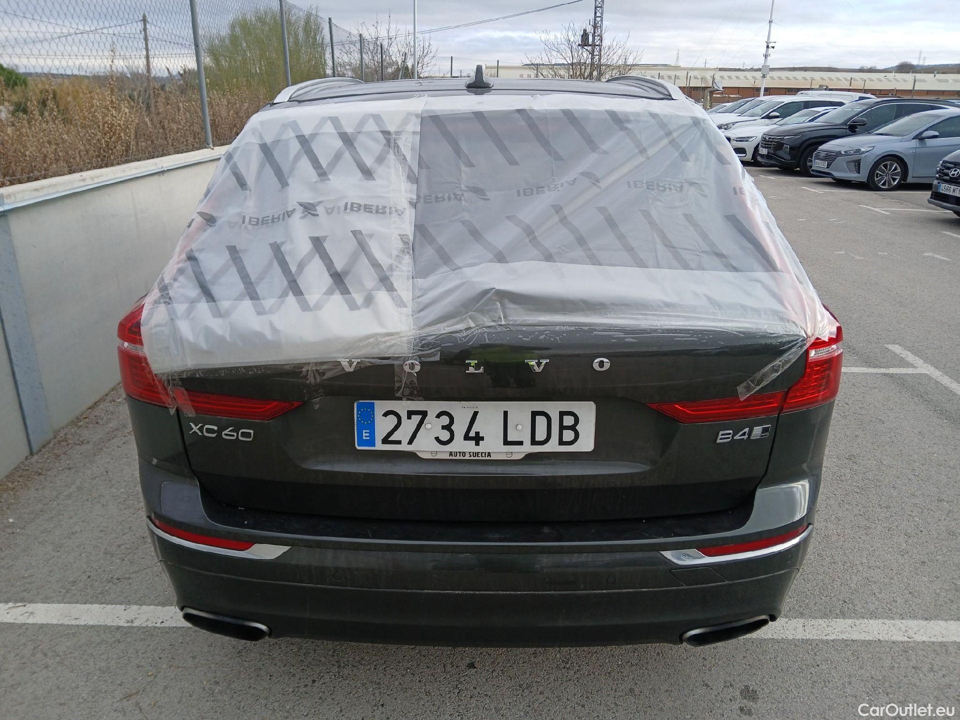  Volvo  XC60 VOLVO  / 2017 / 5P / todoterreno 2.0 B4 D4 AWD Inscription Auto #16