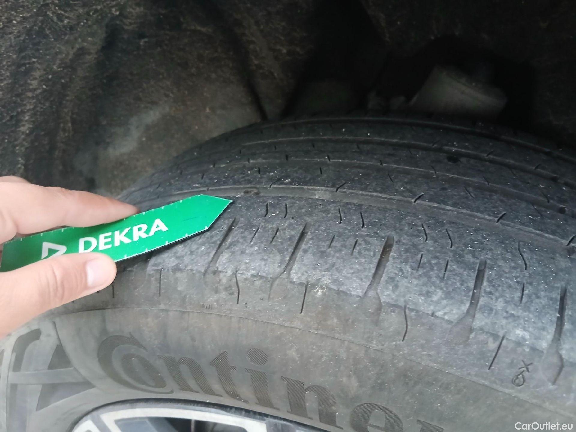  Volvo  XC60 VOLVO  / 2017 / 5P / todoterreno 2.0 T6 AWD Recharge Inscription Auto #37