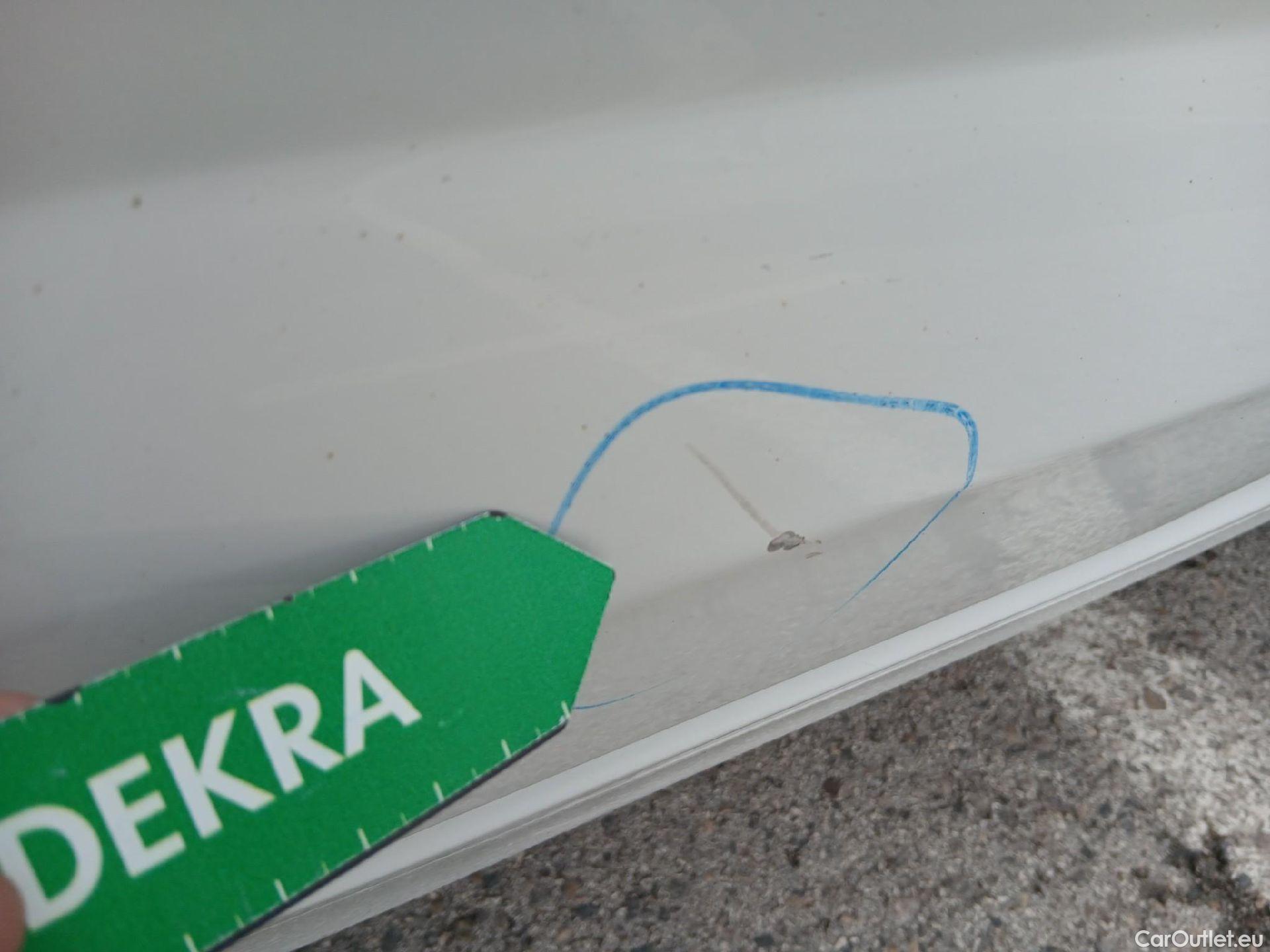  Volkswagen  Polo VOLKSWAGEN  / 2017 / 5P / berlina con portón Advance 1.0 TSI 70kW (95CV) #28