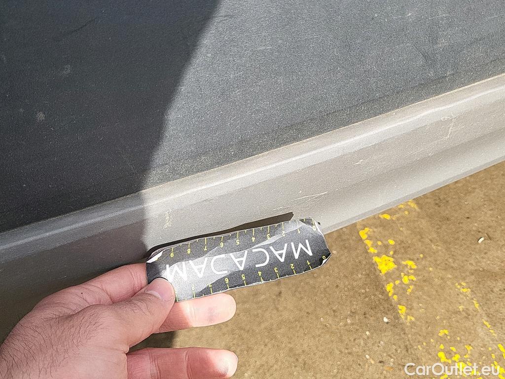  Bmw  X1 BMW  / 2015 / 5P / todoterreno sDrive18d #38