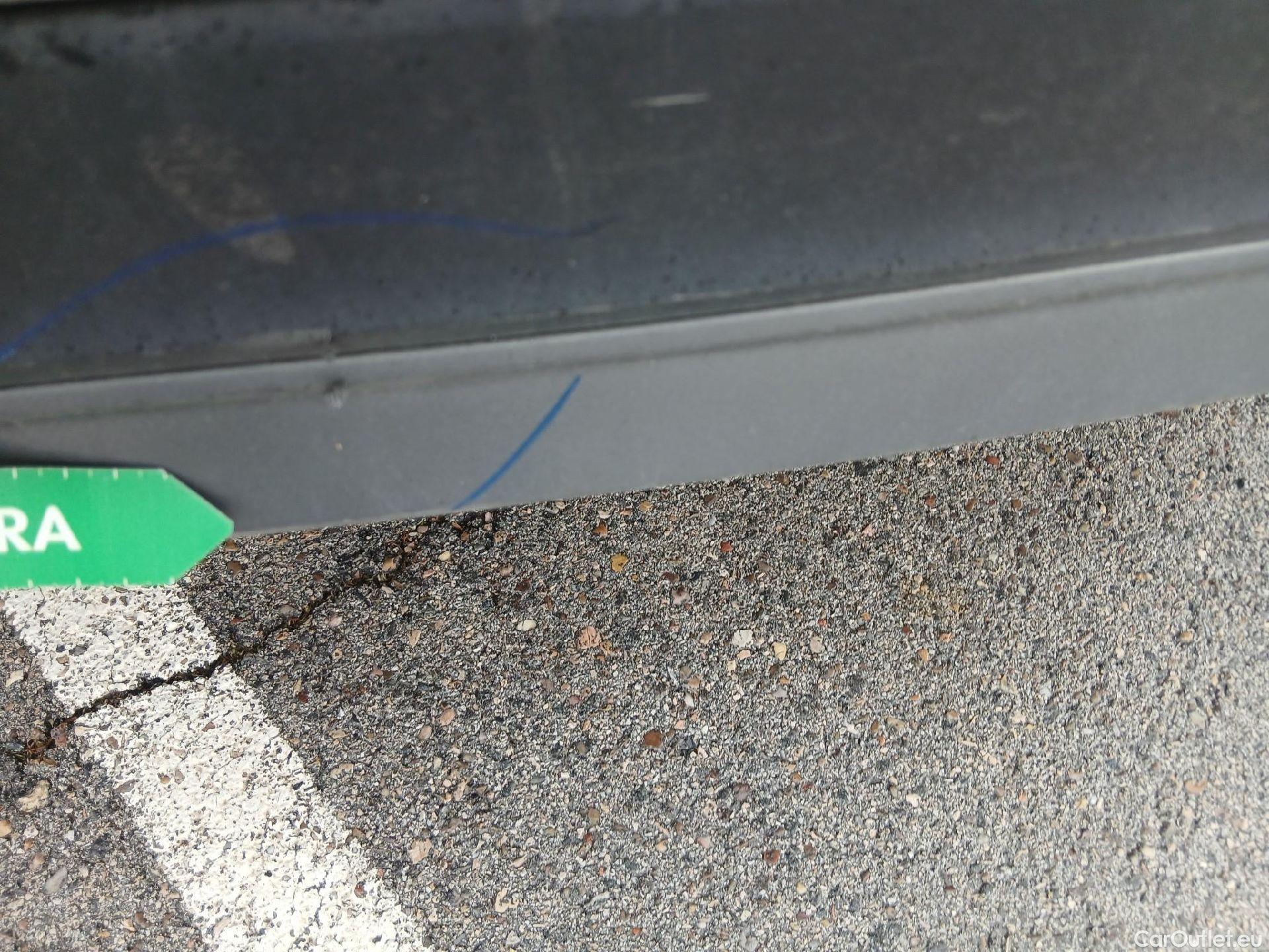  Volkswagen  Tiguan VOLKSWAGEN  / 2016 / 5P / todoterreno Sport 2.0 TDI 110kW (150CV) DSG #20