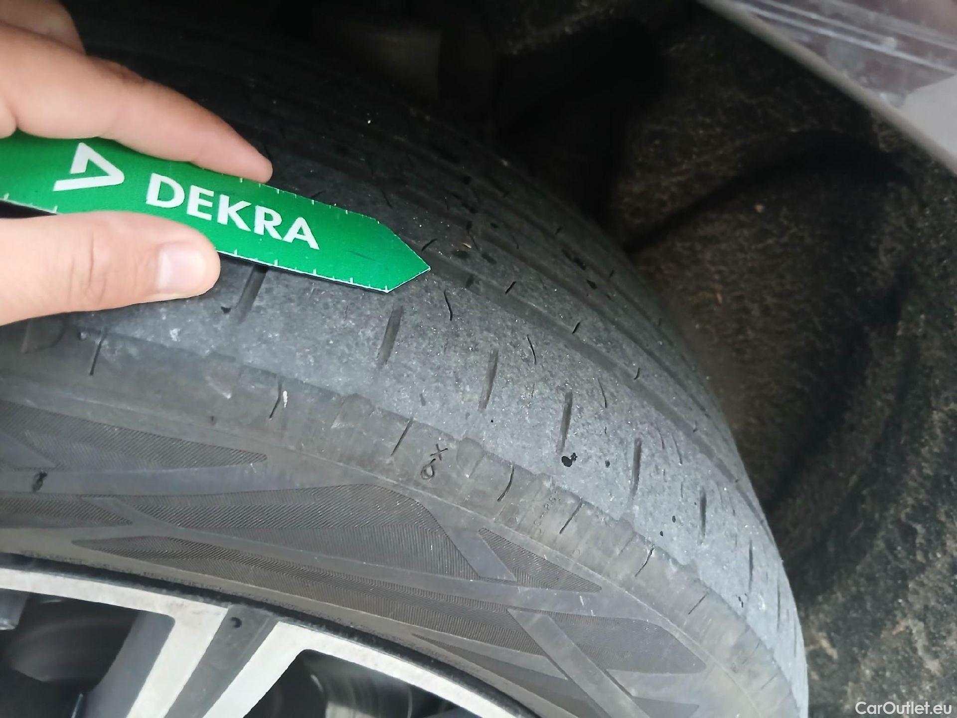  Volvo  XC60 VOLVO  / 2017 / 5P / todoterreno 2.0 T6 AWD Recharge Inscription Auto #26