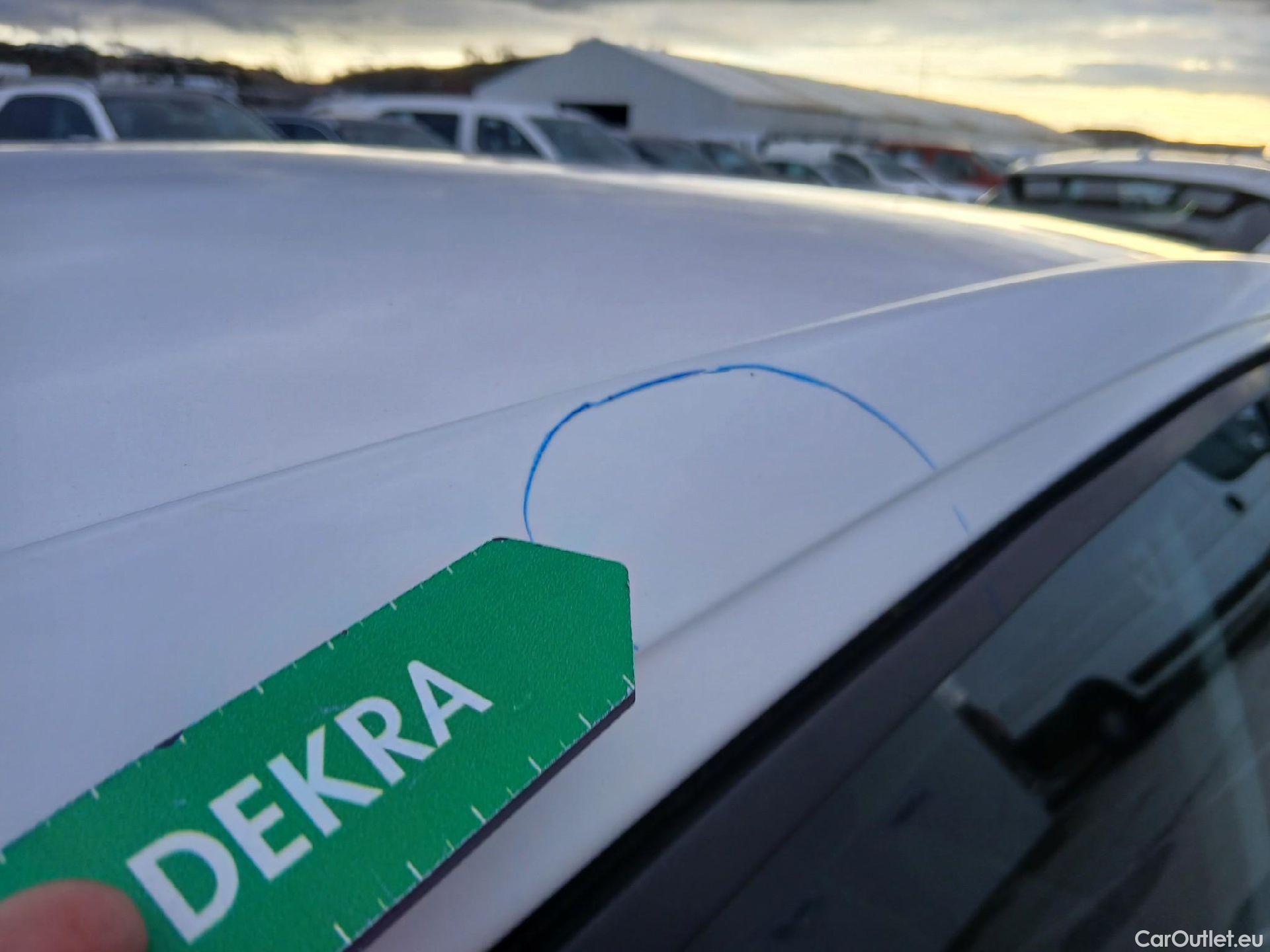  Volkswagen  Polo VOLKSWAGEN  / 2017 / 5P / berlina con portón Advance 1.0 TSI 70kW (95CV) #36