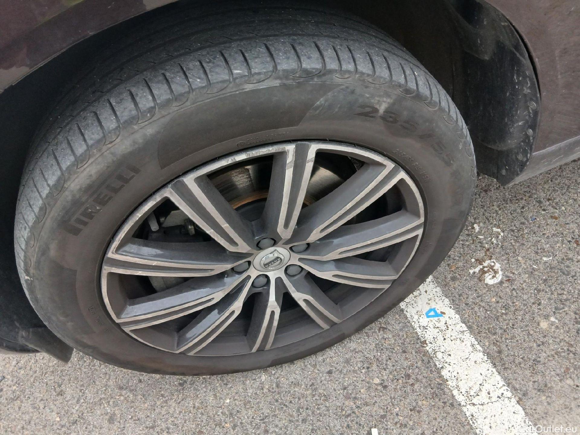  Volvo  XC60 VOLVO  / 2017 / 5P / todoterreno 2.0 T6 AWD Recharge Inscription Auto #16