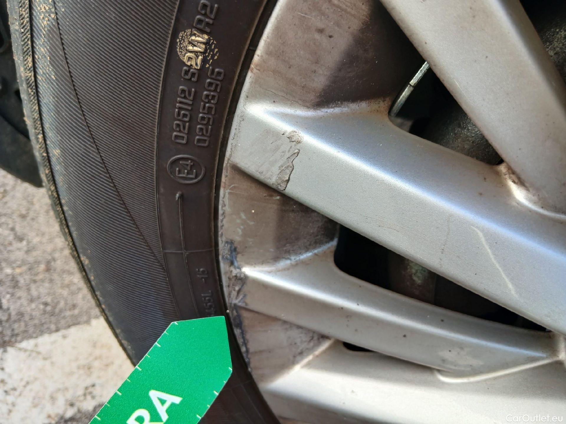  Volkswagen  T-ROC VOLKSWAGEN  / 2017 / 5P / todoterreno Edition 1.0 TSI 85kW (115CV) #1