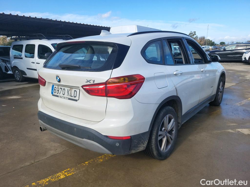  Bmw  X1 BMW  / 2015 / 5P / todoterreno sDrive18d #28