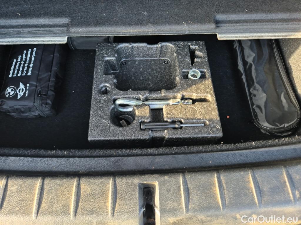  Bmw  X1 Serie  sDrive 20d 2.0 190CV AT8 E6 #9