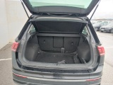  Volkswagen  Tiguan VOLKSWAGEN  / 2020 / 5P / todoterreno Life 2.0 TDI 110kW (150CV) DSG (AC2) #9
