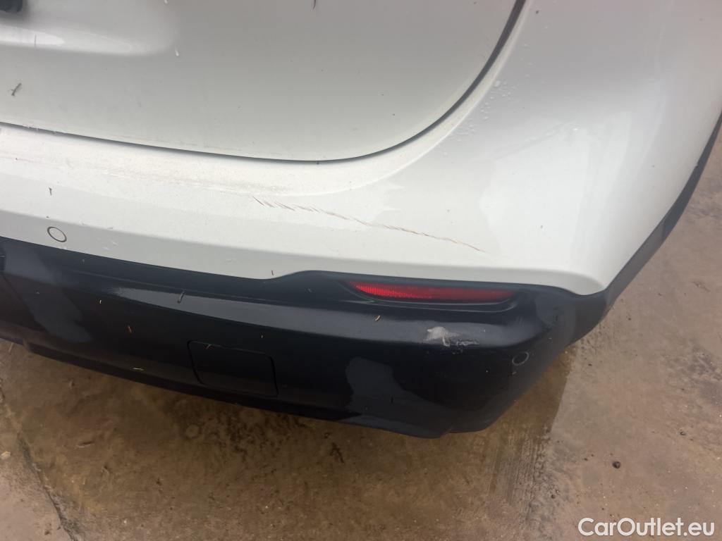  Nissan  Qashqai NISSAN  / 2017 / 5P / todoterreno dCi 85 kW (115 CV) E6D DCT ACENTA #32