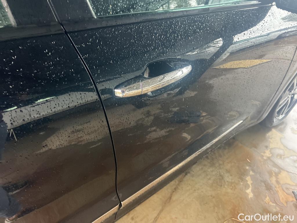  KIA  Niro KIA  1.6 GDi PHEV 104kW (141CV) Drive (AC) #10