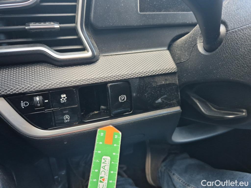  KIA  Sportage KIA  / 2022 / 5P / todoterreno 1.6 CRDi 85kW (115CV) Concept 4X2 #20