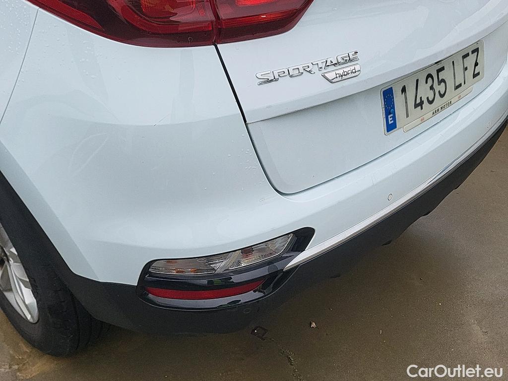  KIA  Sportage KIA  / 2018 / 5P / todoterreno 1.6 MHEV Business 85kW (115CV) 4x2 #22