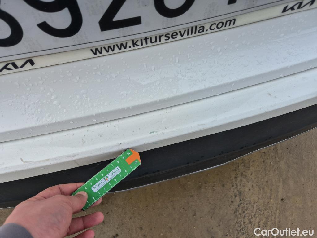  KIA  Niro E- Concept 150 kW Gran Autonomia #26