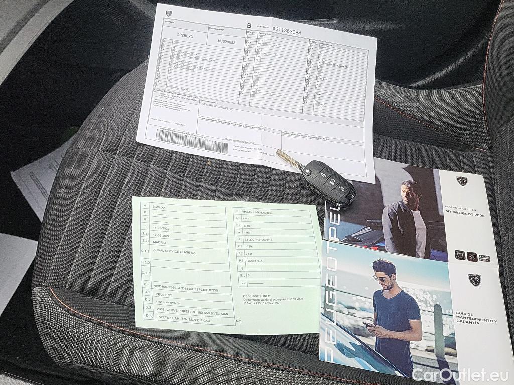  Peugeot  2008 PEUGEOT  / 2019 / 5P / todoterreno Active Puretech 100 S&S BVM6 #1