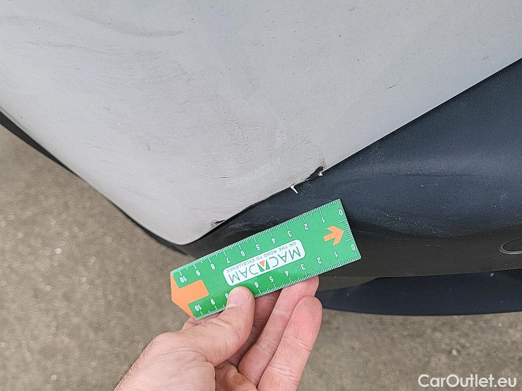  Peugeot  2008 PEUGEOT  / 2019 / 5P / todoterreno Active Puretech 100 S&S BVM6 #13