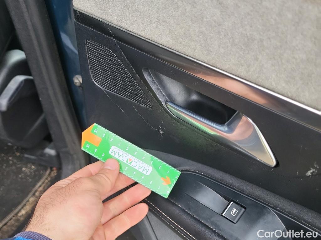  Peugeot  5008 PEUGEOT  / 2020 / 5P / todoterreno 2.0 BlueHDi 133kW S&S GT EAT8 #25