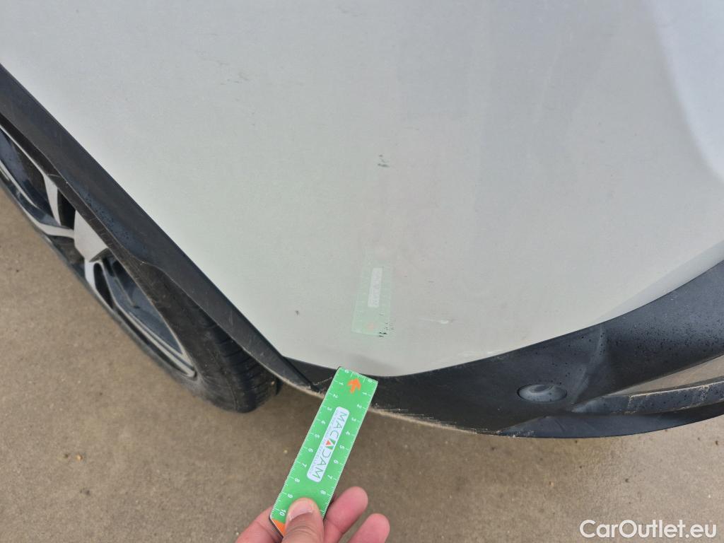  Peugeot  3008 PEUGEOT  Hybrid / 2020 / 5P / todoterreno 225 e-EAT8 GT #19