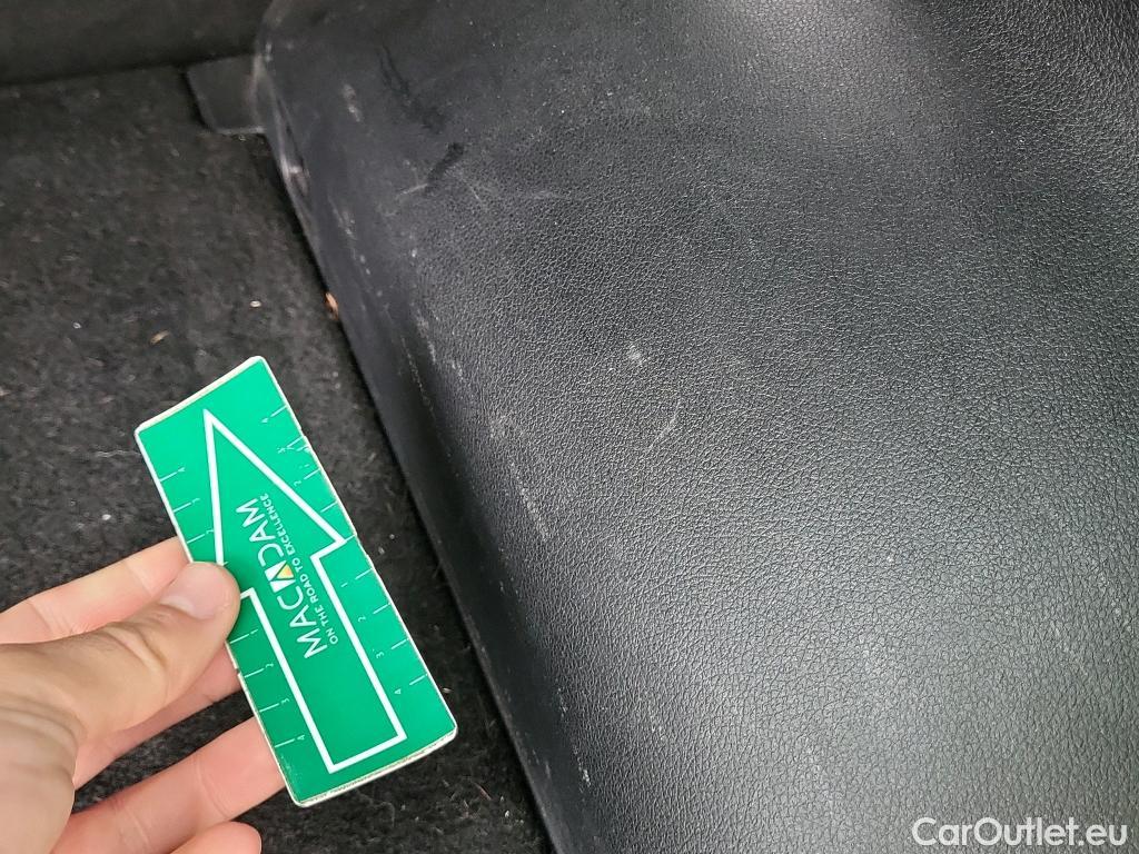  KIA  Sportage KIA  / 2018 / 5P / todoterreno 1.6 MHEV Business 85kW (115CV) 4x2 #11