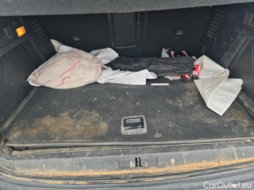  Peugeot  3008 PEUGEOT  Hybrid / 2020 / 5P / todoterreno 225 e-EAT8 GT #7