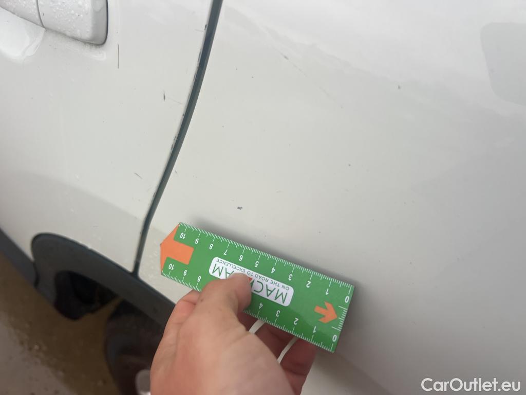  Nissan  Qashqai NISSAN  / 2017 / 5P / todoterreno dCi 85 kW (115 CV) E6D DCT ACENTA #9