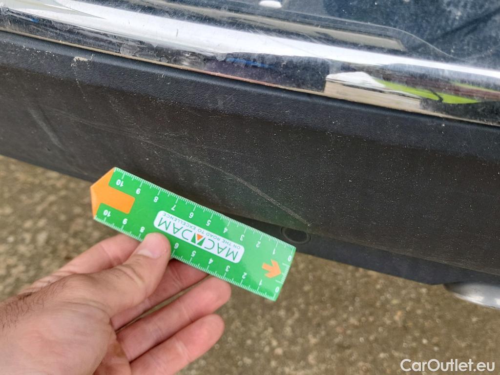  Peugeot  5008 PEUGEOT  / 2020 / 5P / todoterreno 2.0 BlueHDi 133kW S&S GT EAT8 #29