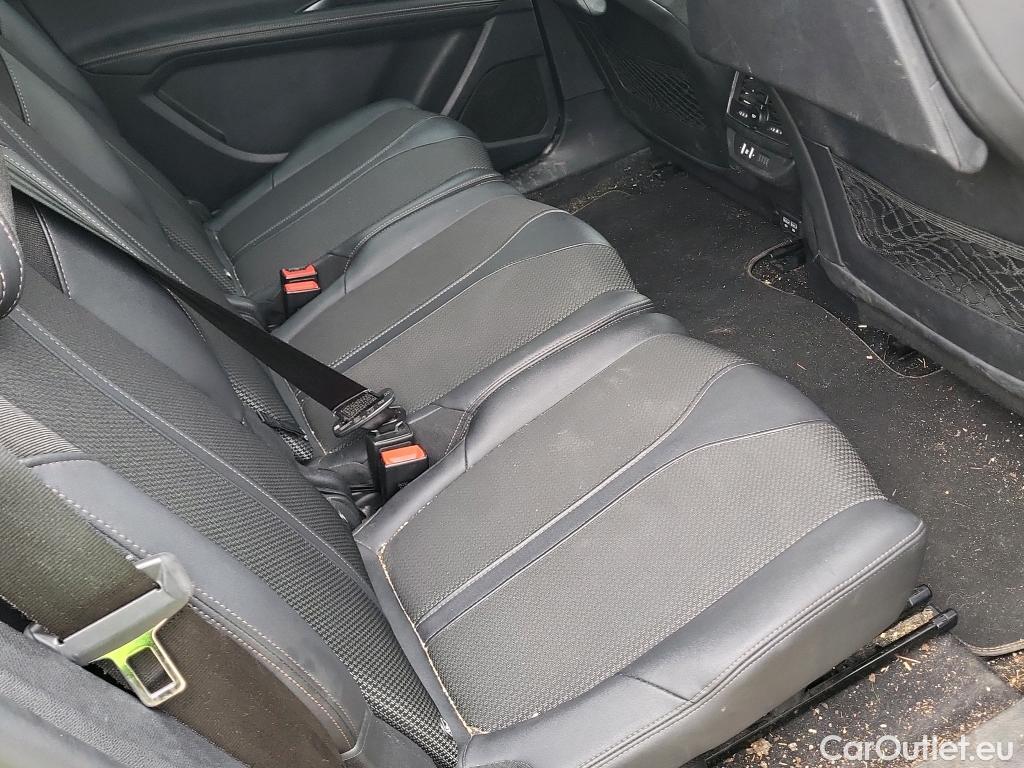  Peugeot  5008 PEUGEOT  / 2020 / 5P / todoterreno 2.0 BlueHDi 133kW S&S GT EAT8 #17